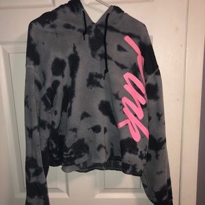 4 pink cropped sweater